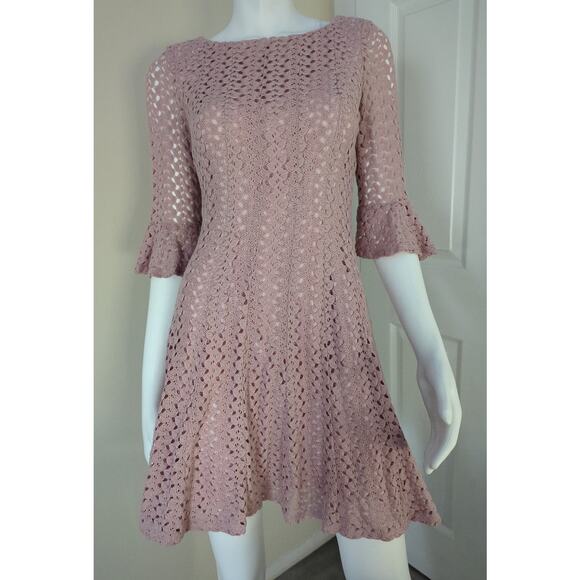 Rabbit Rabbit Rabbit Designs Crochet Overlay Dusty Pink Dress 3/4 Slv Fit Size S - Picture 5 of 6